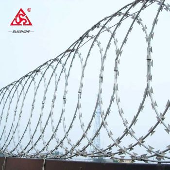 Flat wrap razor wire mesh used for security fencing